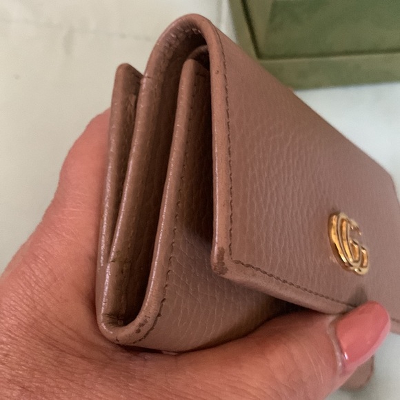 Authentic GUCCI GG Marmont Trifold Compact Leather Wallet - Picture 5 of 16